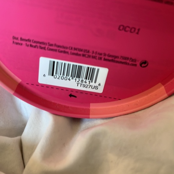 Benefit limited edition set - Picture 6 of 6